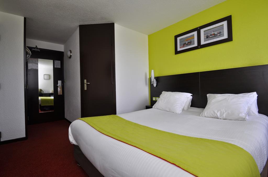 Enzo Hotels Vierzon By Kyriad Direct Exterior foto